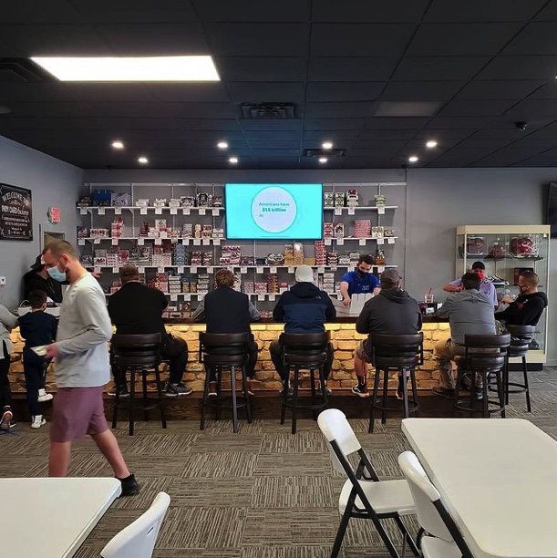 indycarcards's tweet photo. Saw this picture of the #JordanBar at @Ballcardxchange on IG and HAD to share! Andy, Jake and team are proof that brick and mortar stores CAN succeed.
#collect #THEhobby https://t.co/PWnAmAksPC