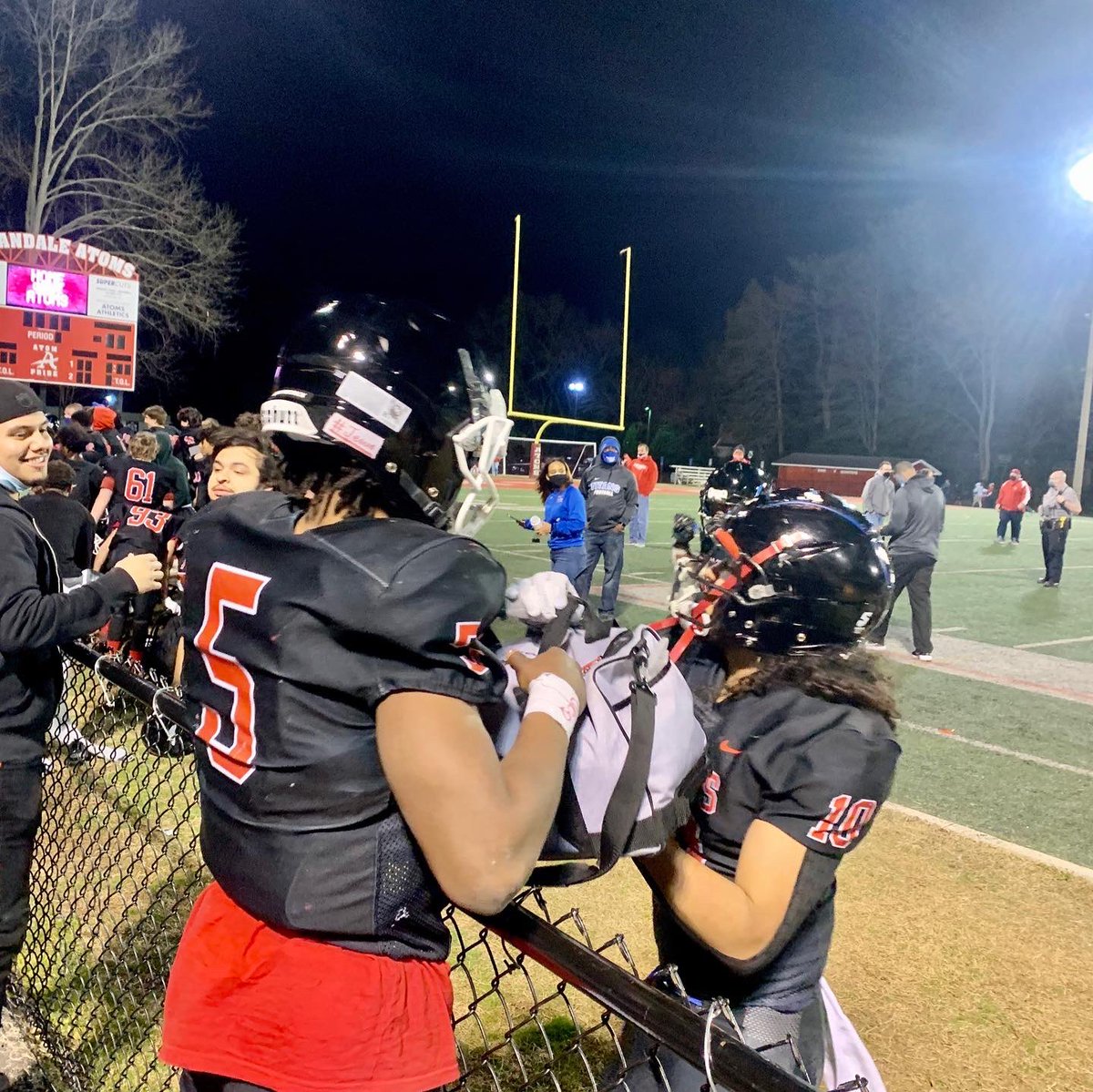 RCamizzi's tweet photo. Another BIG WIN on senior night for T.C. Williams! Chasing that 🏆 Proud of my Son @CampbellChacai Quarterback #5 #chacaicampbell #tcwilliams #football @TCWSports https://t.co/DcXc9gPShN