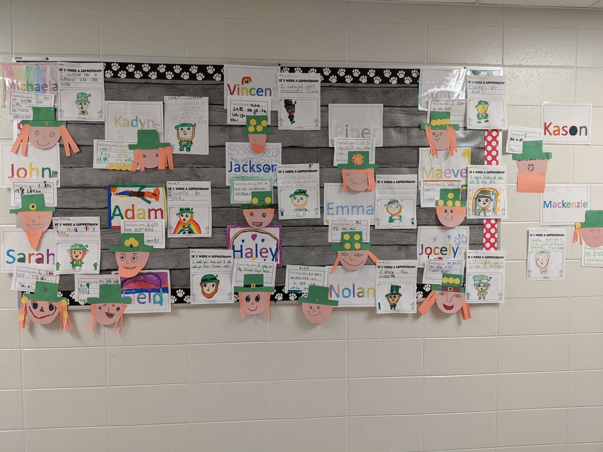 KellyCassaday's tweet photo. SO lucky to be able to work with my little leprechauns 💚☘️ #randallwildcats https://t.co/nq5eAah65z