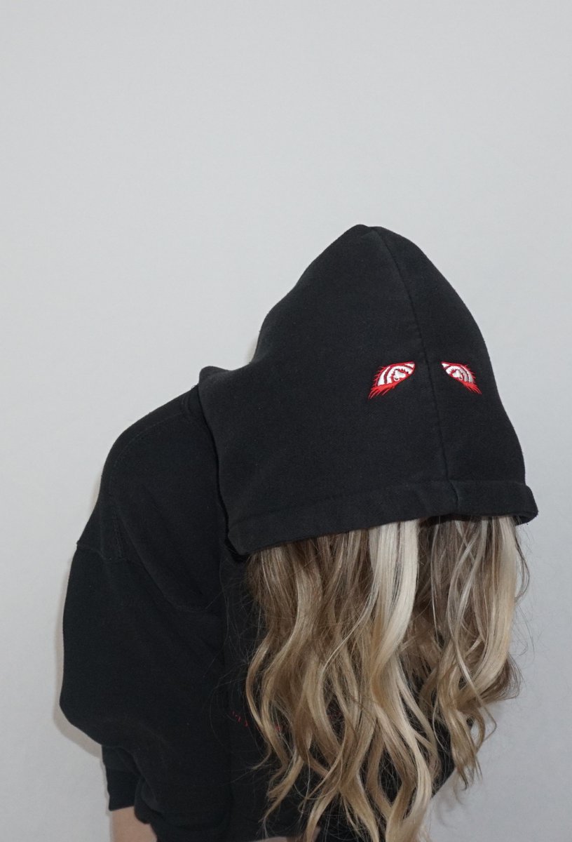 simplycom_plex's tweet image. i have officially launched my clothing brand, Simply Complex Designs! Click the link in my bio to shop❤️❤️