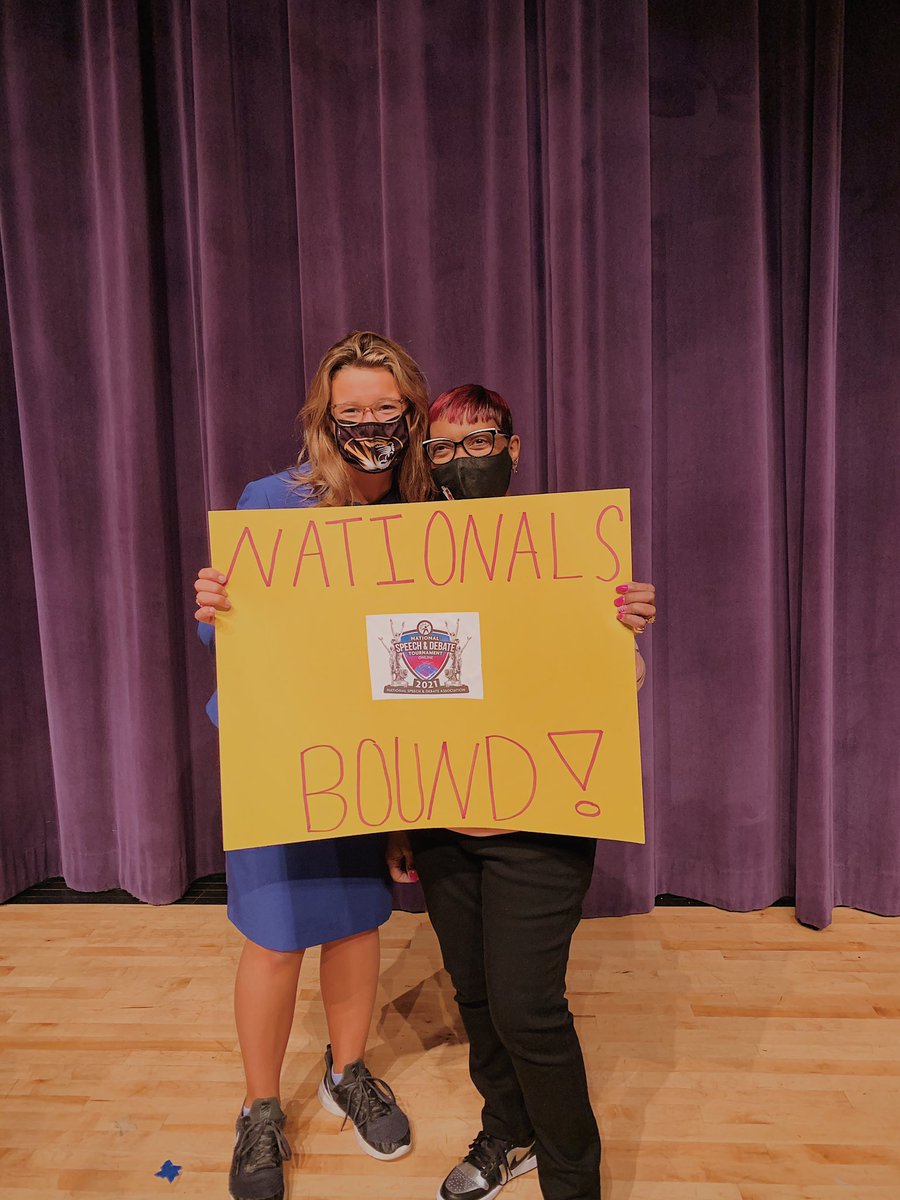 singersyd101's tweet photo. My dream has come true❤️ #nationalsbound https://t.co/SwvSHzec4H