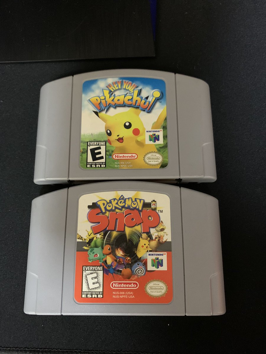 Pcats Pumpkin Cats おはようございます 来月に ポケモンスナップ が発売 ということで 部屋の中探してみたら懐かしいのが見つかりました 訳あって英語版だけど 剣盾終わったら次は配信でこれやろーかな 何より英語 強い人来ないとクリア出来