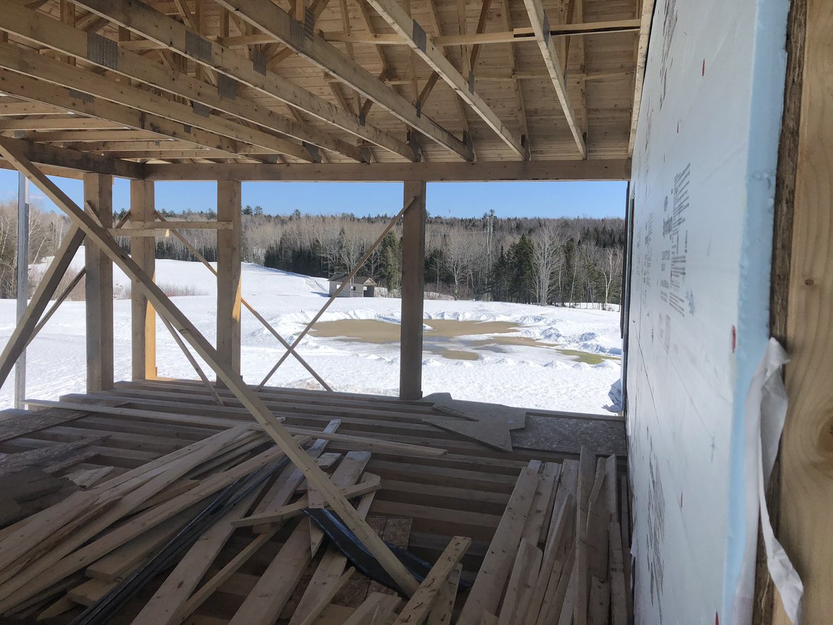I’ve finished clearing all but one of the greens today and stopped by the club house to see the progress.  There are going to be some great views! <a href="/WestHillsGC/">WestHillsGolf</a>