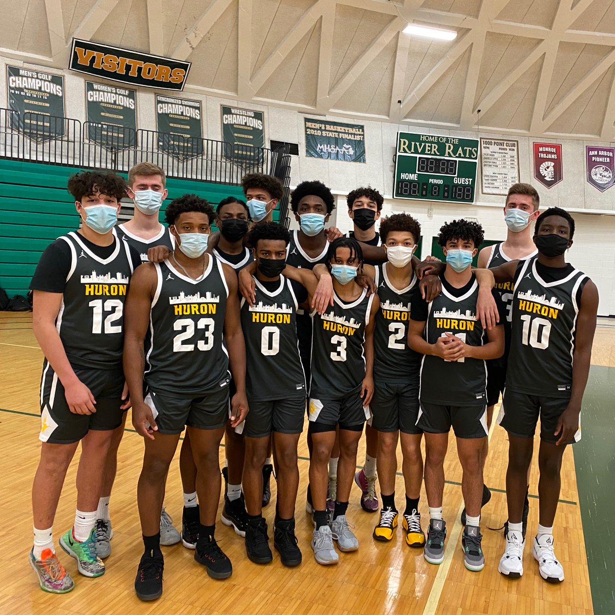 These young men get it done in the classroom! 
3.5 Team GPA during a Pandemic!  #TheHuronWay