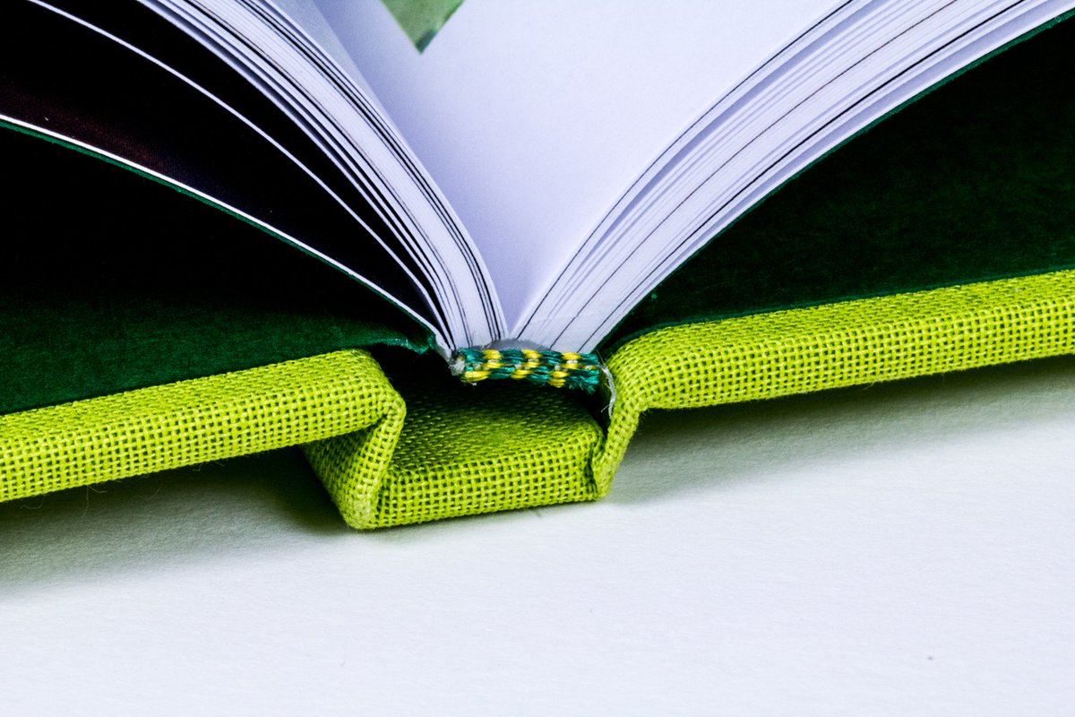 brandiefriesens's tweet photo. This kind of #bookbinding is called square back with board in spine. Dark green #endsheets , green and yellow headbands with lime green cloth #bookcover .
π
β
π
#publishersbinding #publishingtwitter #publishinglife #bookprinting #publishing #bookpublisher #bookstagram https://t.co/jfWXrQLW9h