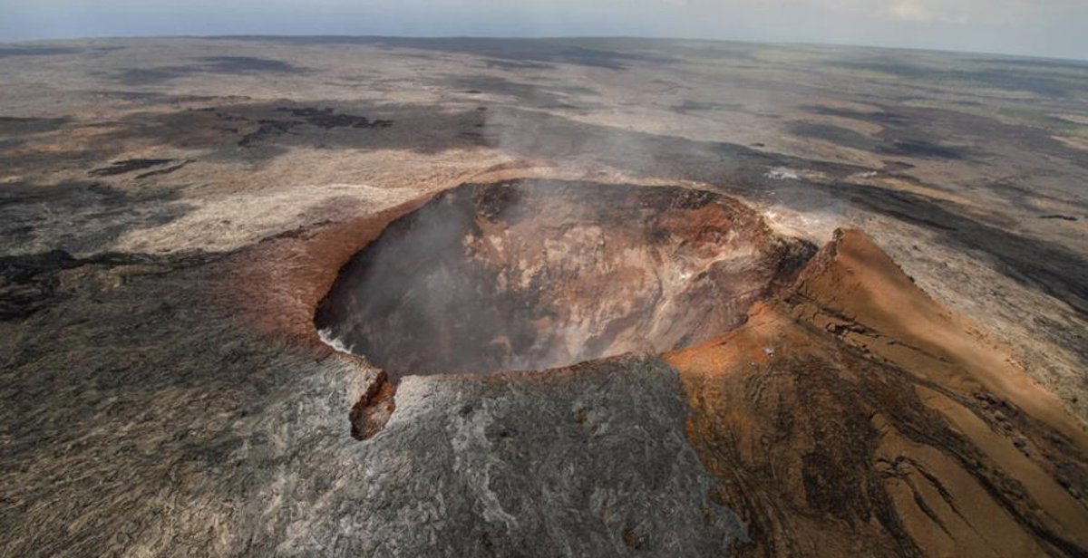 Mauna Loa, the world’s biggest volcano, is waking up and it’s time to prep for an eruption trib.al/ZPGSYqp
