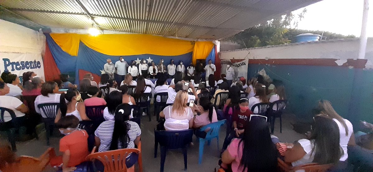 jesusricoad's tweet photo. #Coro|• Asamblea de aguerridas mujeres de @ADemocratica municipio Miranda.

¡Felicitaciones @ElluzAD! 

@aixacaracas 
@hramosallup 

#Falcón 
#Venezuela 
@sirit_eliezer https://t.co/uAjamPjScb