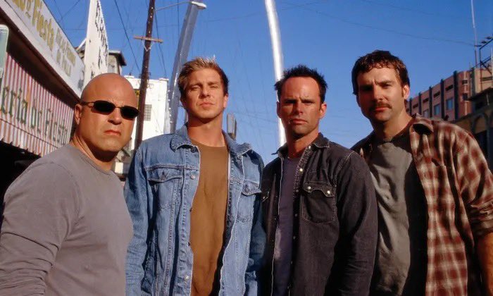 On this very day in 2002 The Shield premiered on a relatively unknown channel called FX. The rest, as they say, is history. 👍🏻