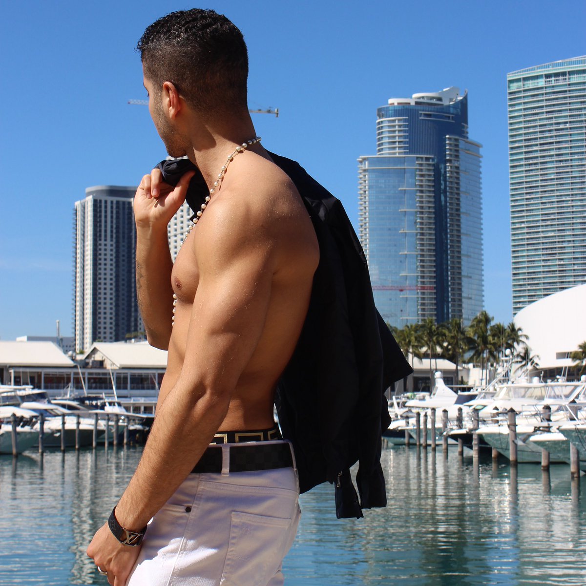 Chase Greatness, the rest will Follow. 
#natesetto #music #2021 #miami #cityboy