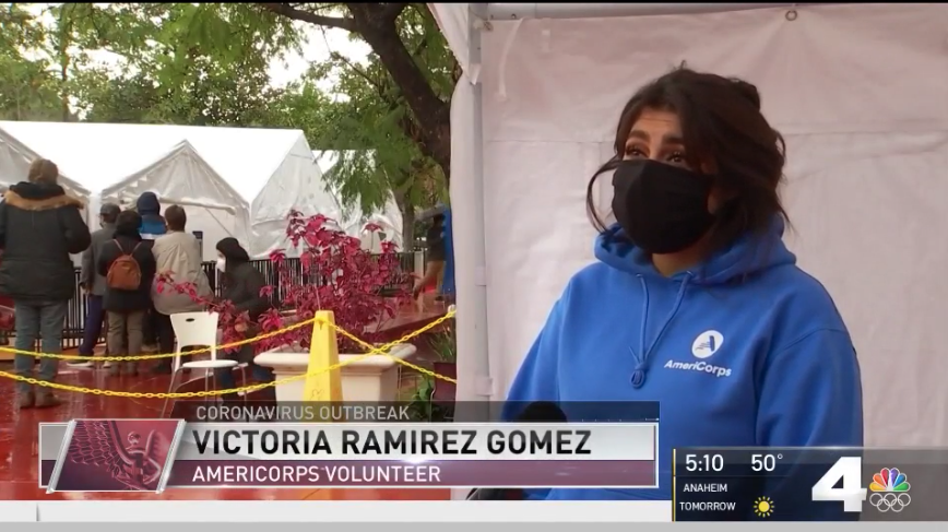 ¡#FelizViernes! Aprovechamos esta oportunidad para darle las gracias a nuestros miembros del programa <a href="/AmeriCorps/">AmeriCorps</a> por su labor y apoyo en los sitios de vacunación. ¡La Cruz Roja Americana no podría realizar su misión humanitaria sin ellos!