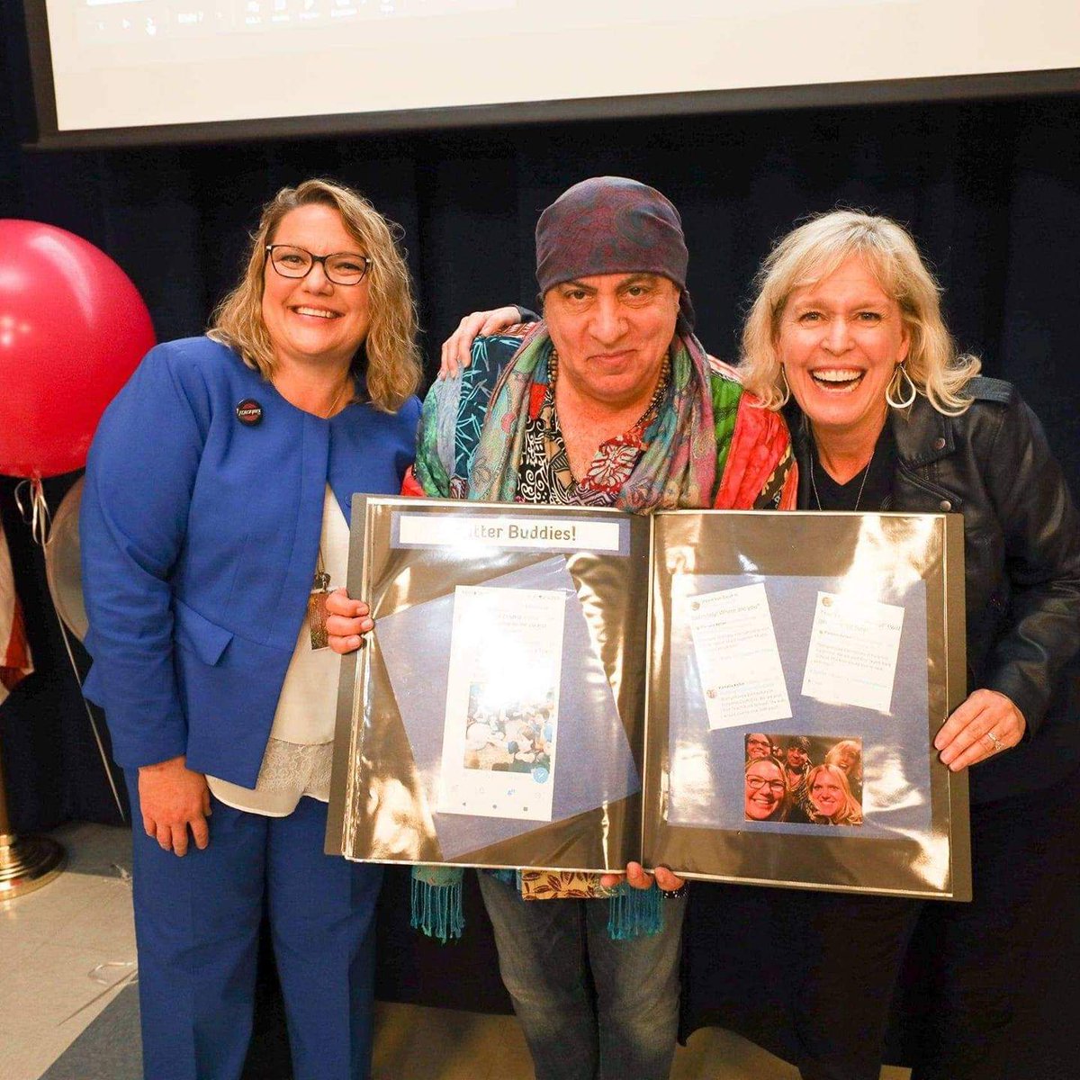 Pamela Keller (@kellermultiage) on Twitter photo Hey Dr. SVZ!! Remember a year ago today, when you were hanging out with us at Orangethorpe? Our last hurrah before the world shut down.... Sigh!@StevieVanZandt <a href="/TeachRock/">TeachRock.org</a> Hey Dr. SVZ!! Remember a year ago today, when you were hanging out with us at Orangethorpe? Our last hurrah before the world shut down.... Sigh!@StevieVanZandt <a href="/TeachRock/">TeachRock.org</a>
