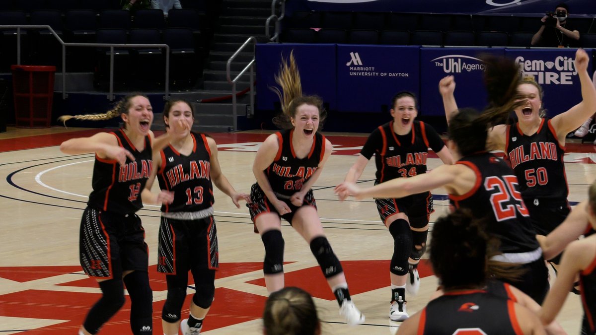 StoriedRivals's tweet photo. The thrill of a State Semifinal victory 🙌

@HilandAthletics HIGHLIGHTS coming tonight at 9:00. https://t.co/4LEyJbZiFe