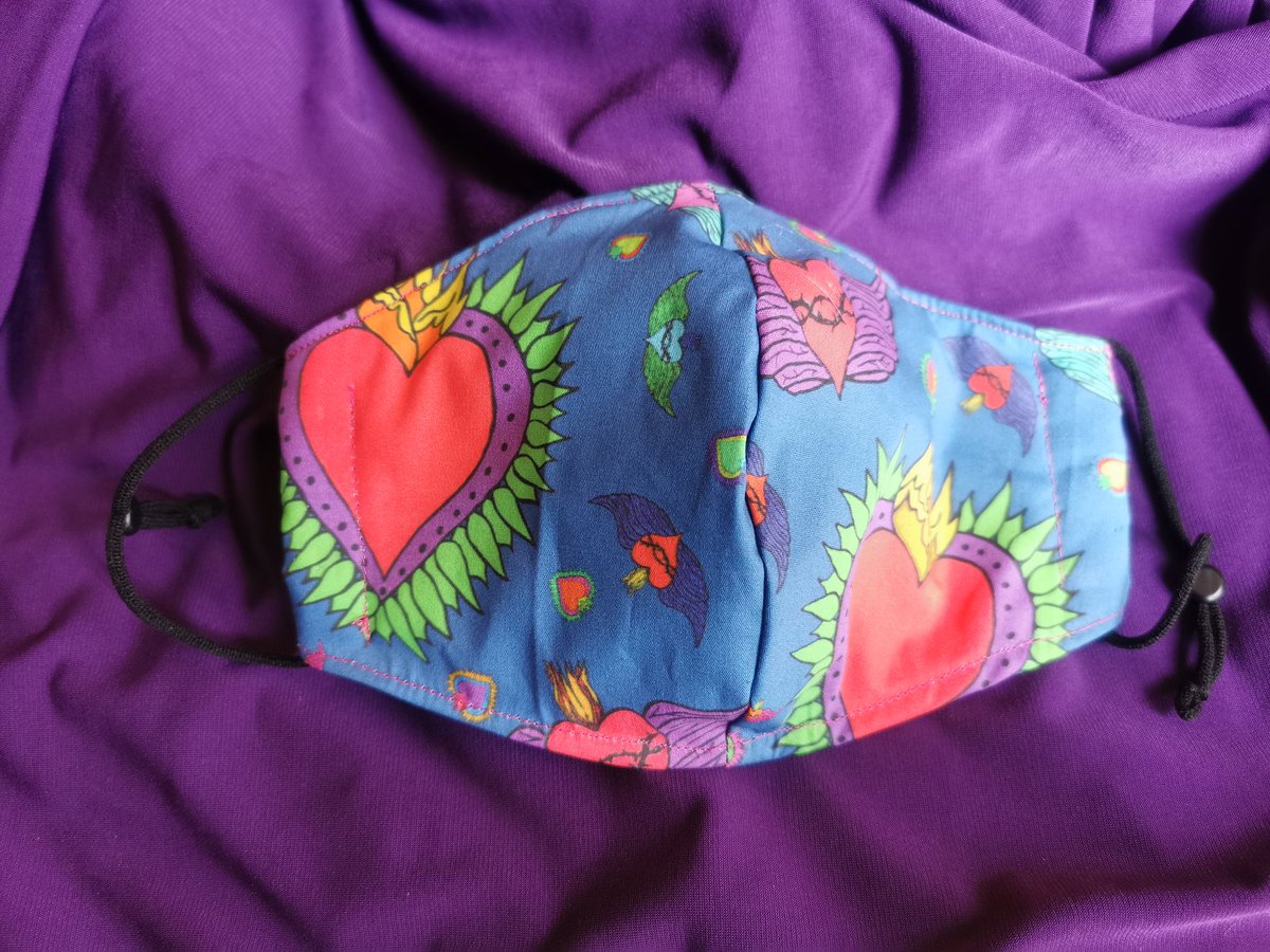 Meljbradley's tweet photo. Super pleased and delighted with how stunning these turned out. This is my own original design. Hand drawn by me. #wearamask #butdoitinstyle #100percentcotton #originaldesign #triplelayer #3dfit #supportlocalartists #supportlocalbusiness #handmadewithlove #keepmeoutofmischief https://t.co/JEGu25d7l2