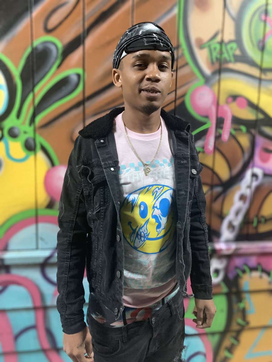 ColdBodyZone's tweet image. #2021 #bluezonekeke #iraqcity #freedateam #music #money #medicate #tut #boss #1plus3  #mobb 
#music #iammusic #bar4bar #new #respectmeorfuzk
#southsaciraq #official #nocrashbutabandit #moneyovayou