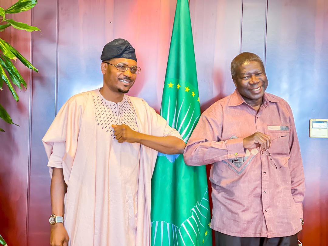 Hon Ayedero Shina Peller tweet media