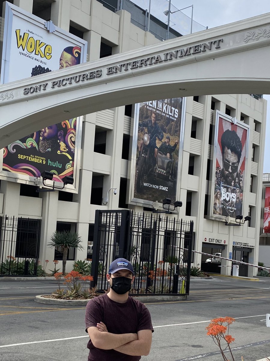 JordanJanke2's tweet photo. Took a journey through Hollywood https://t.co/CoR0k90NG8