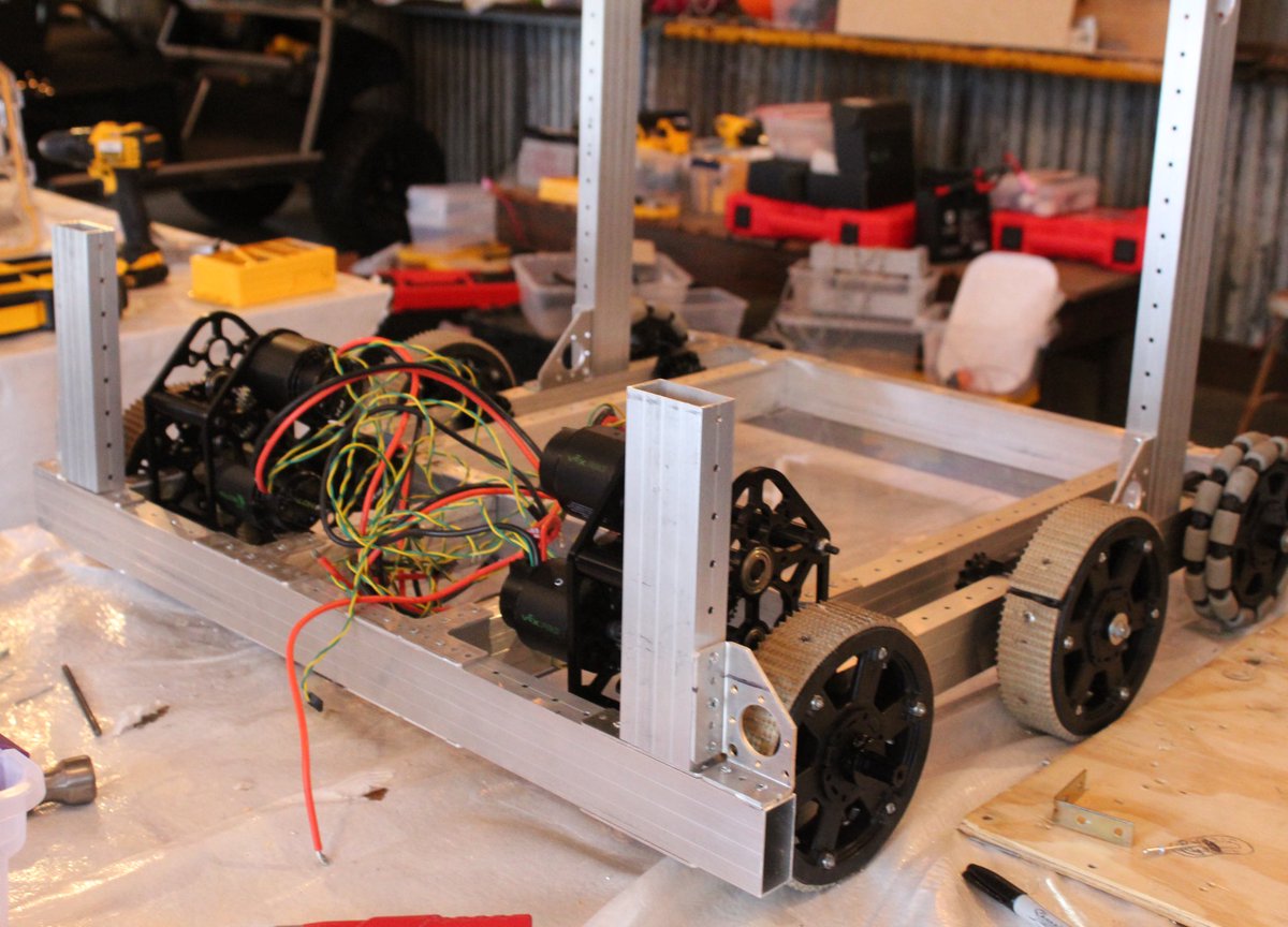 frc7312's tweet image. T3 members began assembling the robot this week, working hard every day! We can’t wait to see our ideas come alive!! #T3Robotics #RoboCoogs #FIRST #FRC #FIRSTinTexas