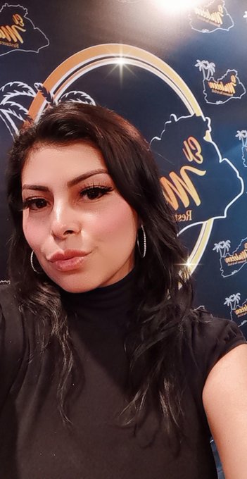 A todos les cuesta creer que El Salvador tiene mujeres hermosas ❤️ que orgullosa ser de sivar 💞 https://t