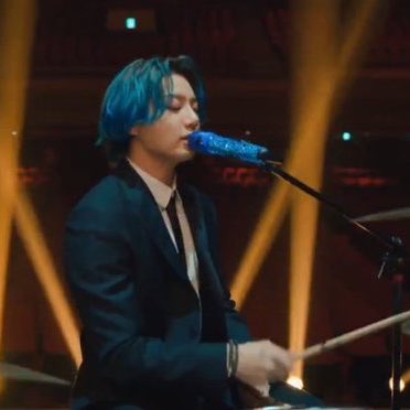 JeonJungkook_BR's tweet image. DRUMER JUNGKOOK 🗣