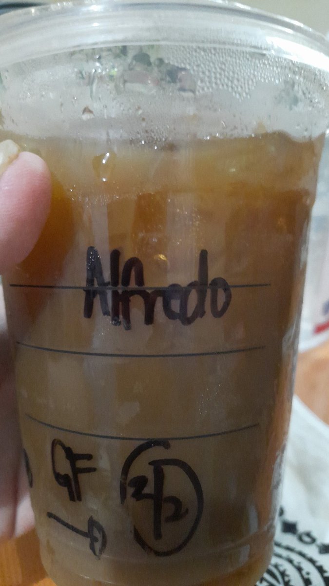 alfredrecio's tweet photo. close ba tayo, barista??? hdjdjdjd https://t.co/kirHPZ8WAo