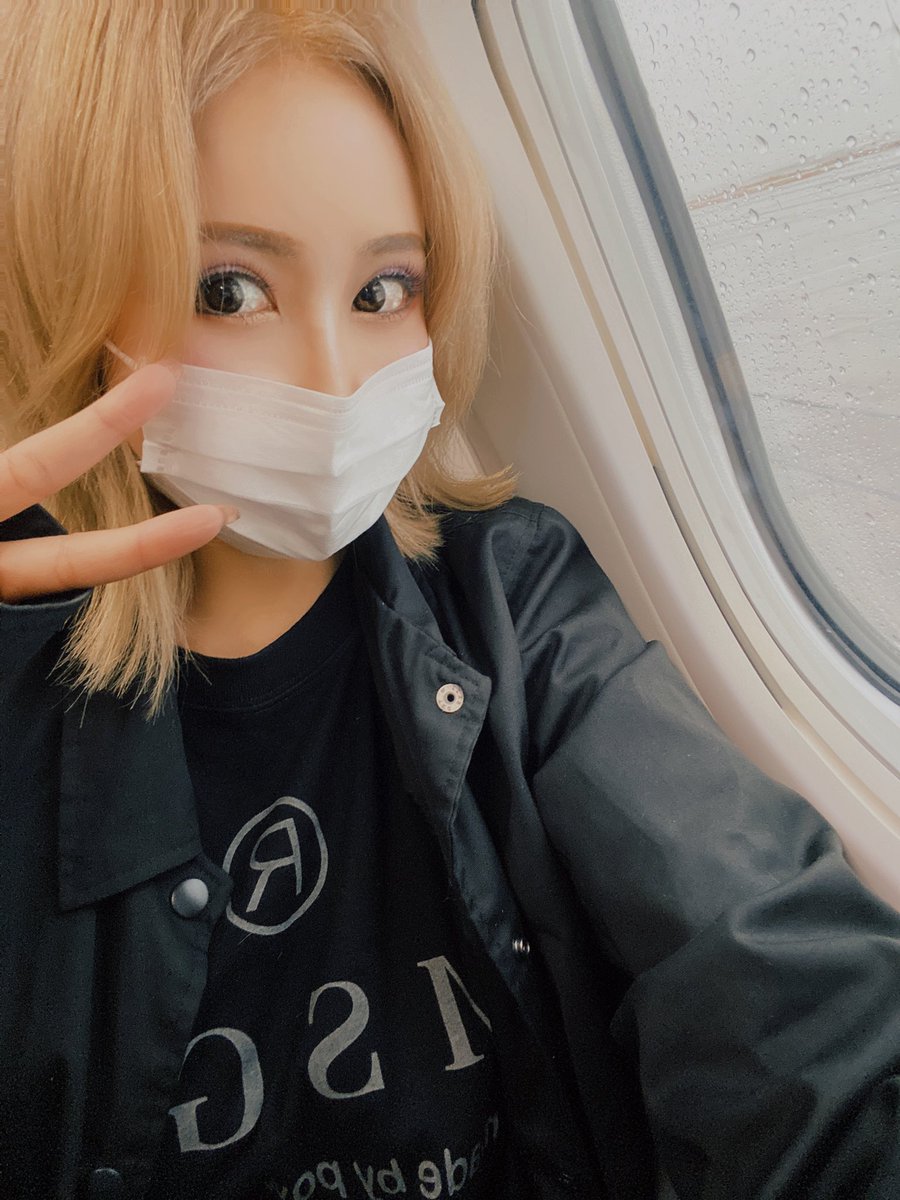 DJTIARAJP's tweet photo. see you tonight @infinityfukuoka ✌️⚡️⚡️💕💕✨✨ https://t.co/JWFY63lsid