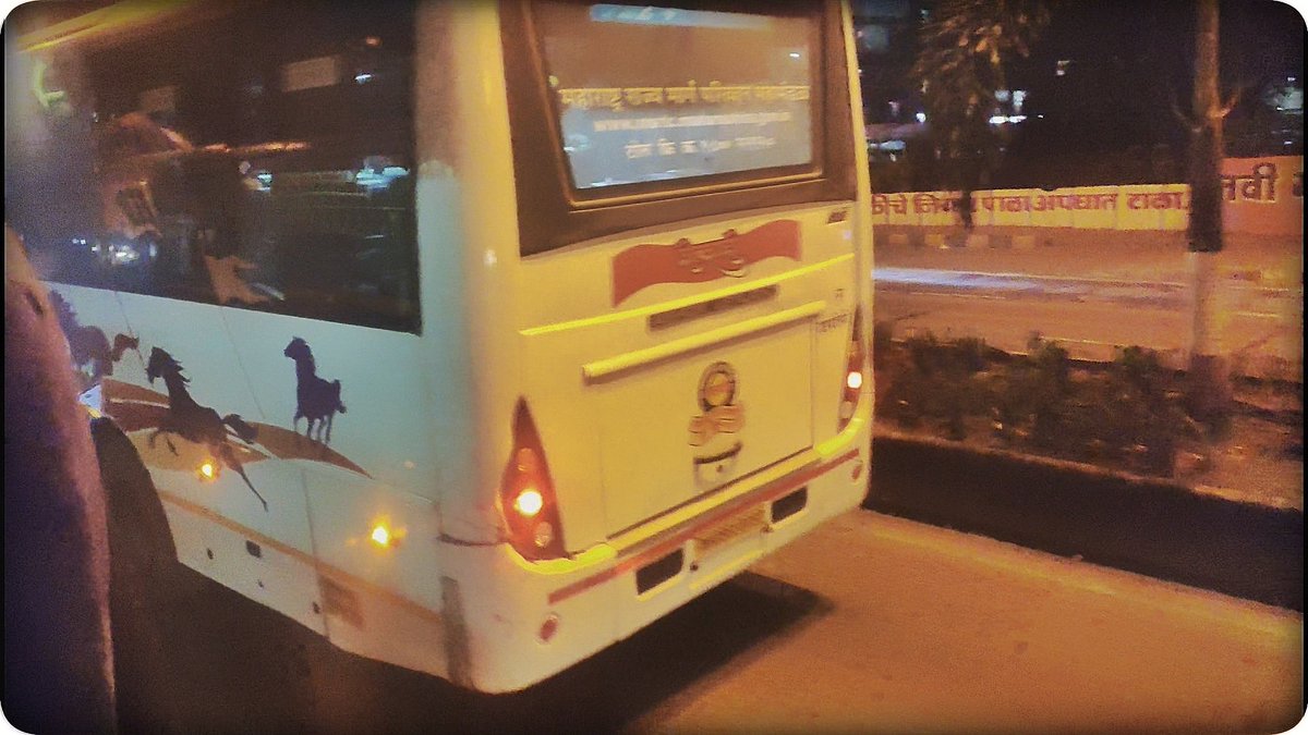MsrtcBusClicker's tweet image. एम.एस.आर.टी.सी. (महाराष्ट्र राज्य मार्ग परिवहन महामंडळाची) ठाणे 🔄 दापोली शिवशाही बस रबाळे पोलीस स्टेशन येथून जात असताना
youtu.be/-w4J6ErI1XU