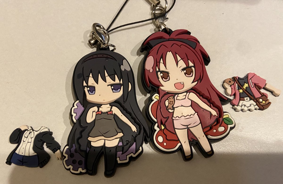 掃除してたらエッチラバストでてきちゃったよ 