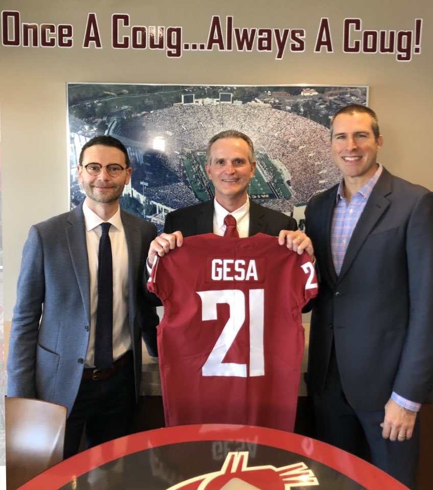 CuratorPR's tweet photo. Big day in the Palouse for our client, @GesaCU, which just inked a 10-year, $11 million sponsorship deal with @WSUCougars for the naming rights to Gesa Field at Martin Stadium. Congrats to all.
https://t.co/LUlh5U9pLw https://t.co/z5Z8ZMLK5b
