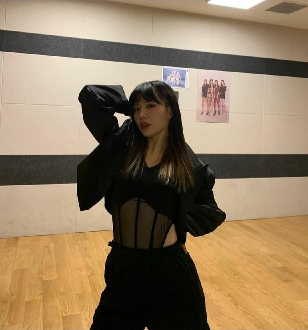 WangSiyuBrasil's tweet photo. [#FOTO] 13.03.21 || Atualização no weibo da Jane! 🌻

#JaneWang #WangJane #WangSiyu #BabyMonsters #Baemon #YGNGG https://t.co/lWRNNdRsSY