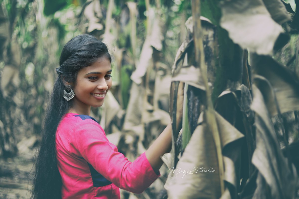 VidhyaOfficial's tweet photo. Smile🙂 it's increase your face value #skanna #Sivakarthikeyan #tamilponnu #500kPostsAdmiringAlyOnIG #Twitter #newpeople #FilmTwitter #actor #actress #NaturePhotography #nature #natural #NaturalBeauty #TamilNaduElections2021 #CineTimee #FuelPriceHike #LoveAlarm2
#OnTheGround https://t.co/sx3aXJHWcG