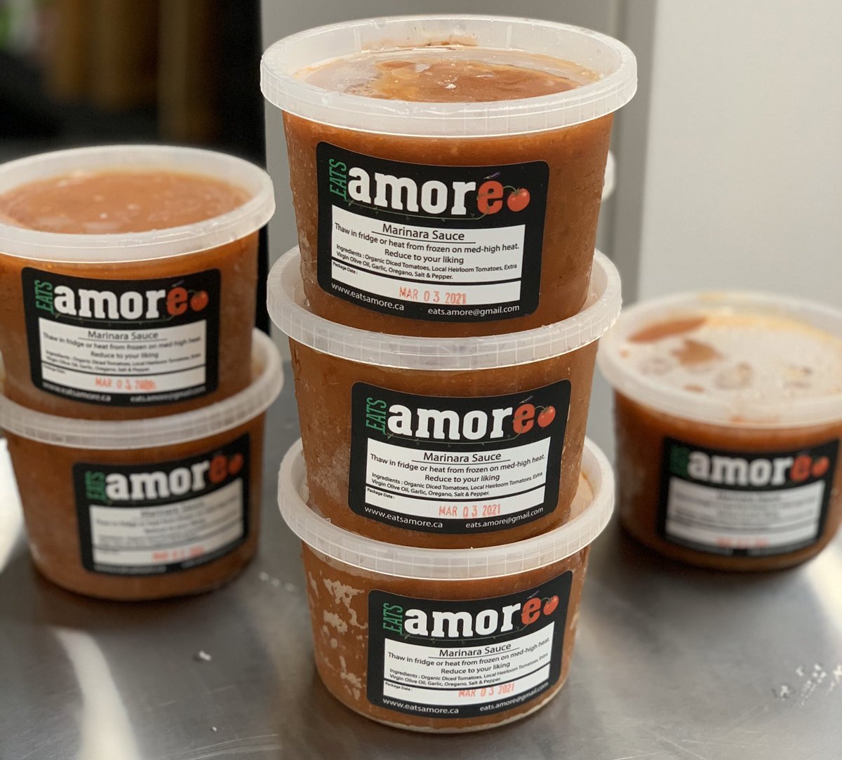EatsAmore's tweet photo. 1? Or 2?
(Organic #Marinara or #4Cheese)
You can tell us in the comments below, or you can #votewithyourdollars over at https://t.co/M6jvLjv0zi - link in bio.
#eatsamore #kamloops #kamloopsfoodtruck #saucy #readytobesauced #sauceaway https://t.co/z1aMQldp0D