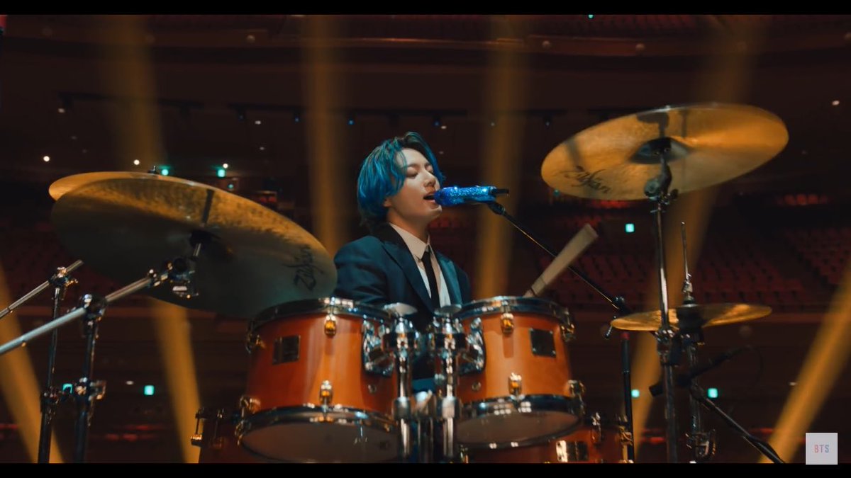 youknowjjk97's tweet photo. @MusiCares @bts_bighit Y’all,drumkook ~~ https://t.co/5iD05i2T1M