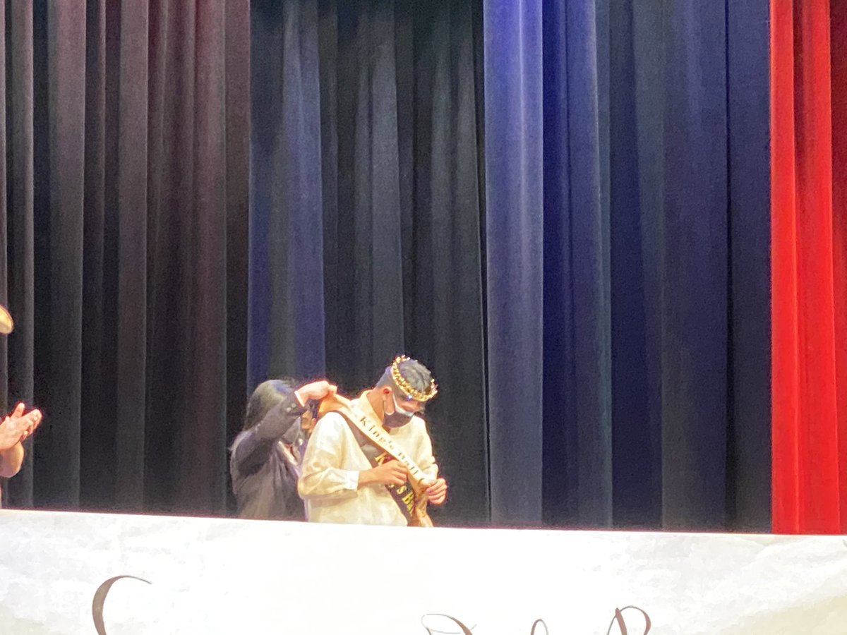 EtiwandaRed's tweet photo. Congrats to our 2021 Kingsball King....Enrico Del Rosario!!! @asbEtiwanda @sa_etiwanda #EaglePride #AlwaysReppinTheE https://t.co/bTEns62AZp