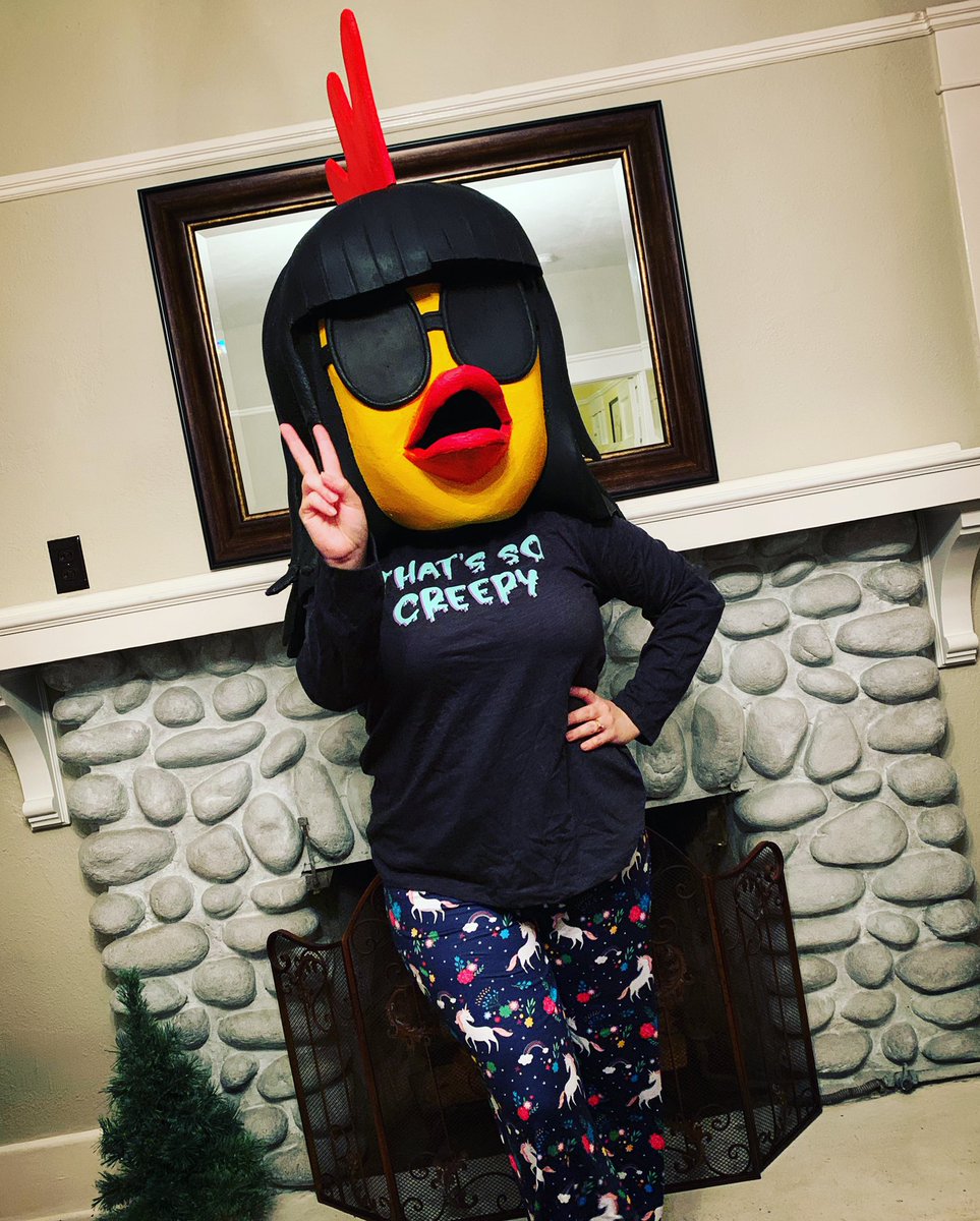 poultrypopstar's tweet photo. β¨A big cozy thank you to @JessiiVee for the magical merchβ¨π #veeteam https://t.co/HwUaP2gfeM