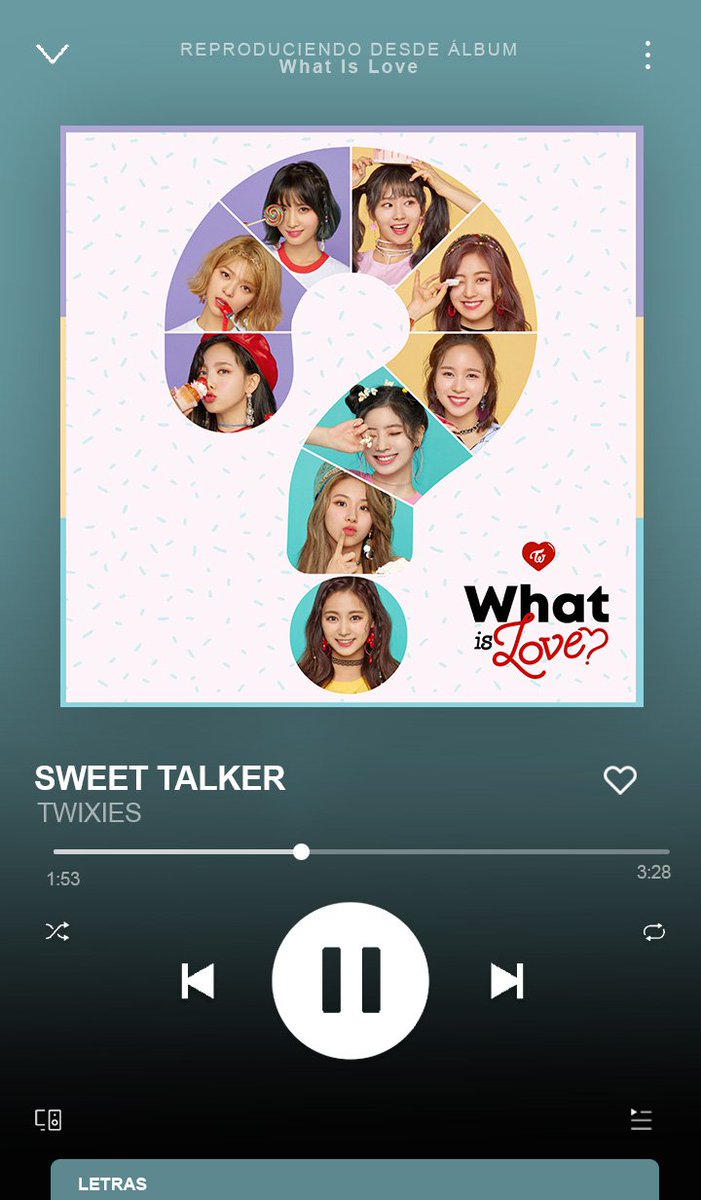 offclLYNX's tweet photo. [#YUKI🧸] Y mientras daba vueltas y esperaba mi otro paquetito andaba bien metido en la #TWIXIEStreamParty y dele que dele a las cancióncitas de este bello album, pero mi pecado es que le soy fiel a esta canción, so, I'm #TeamSweetTalker! Y bueno, también presumía la tarjetita💖 https://t.co/8zVx12V2fQ
