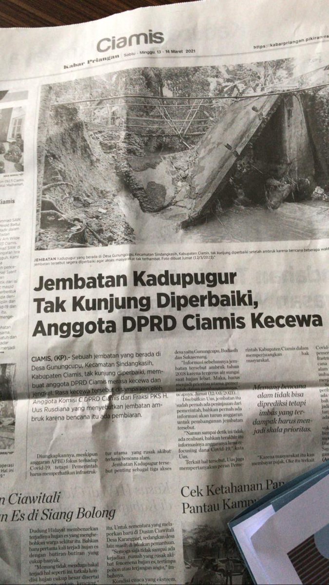 Oktober 2018 Jembatan hancur sbb banjir

November 2018 Gubernur Jabar <a href="/ridwankamil/">Ridwan Kamil</a> sampaikn ada anggaran 50 Milyar

Januari 2019 Gubernur mengintruksikn u sgra diperbaiki

Pebruari 2019 tim yg ditunjuknya mninjau  lokasi &amp; Desa menyampakn persyaratannya

Maret 2021 saya kecewa😀