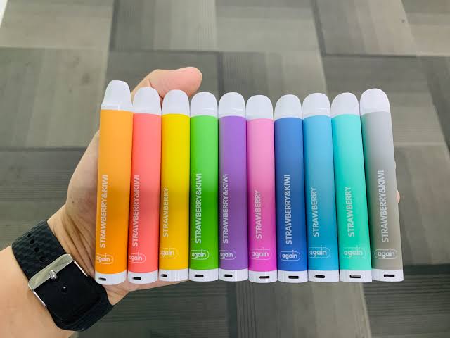 vapertsunami's tweet photo. #Again สีพาสเทลน่ารัก นิค 2% สูบได้ 500 คำ
แท่งละ 180.-💰
สั่งซื้อได้ 2 ทาง
DM หรือ Line👇
https://t.co/E97dF7qYrh
#บุหรี่ไฟฟ้า #บุหรี่นอก #บุหรี่ #pod #BaMY #Yuoto #Flowmini #ใช้แล้วทิ้ง https://t.co/wFuUUyEOMC