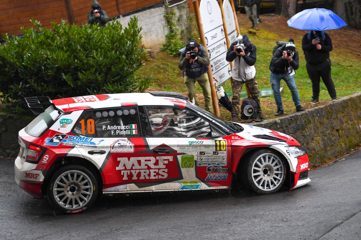 MRF_Racing's tweet image. The top cars are through the first stage of the day at the @cioccorally. The conditions were mostly dry on stage. #Andreucci/#Pinelli continue to fight at the top of the very strong field.

SS2 times 
4th. Andreucci/Pinelli - 4:32.9 (+3.4)