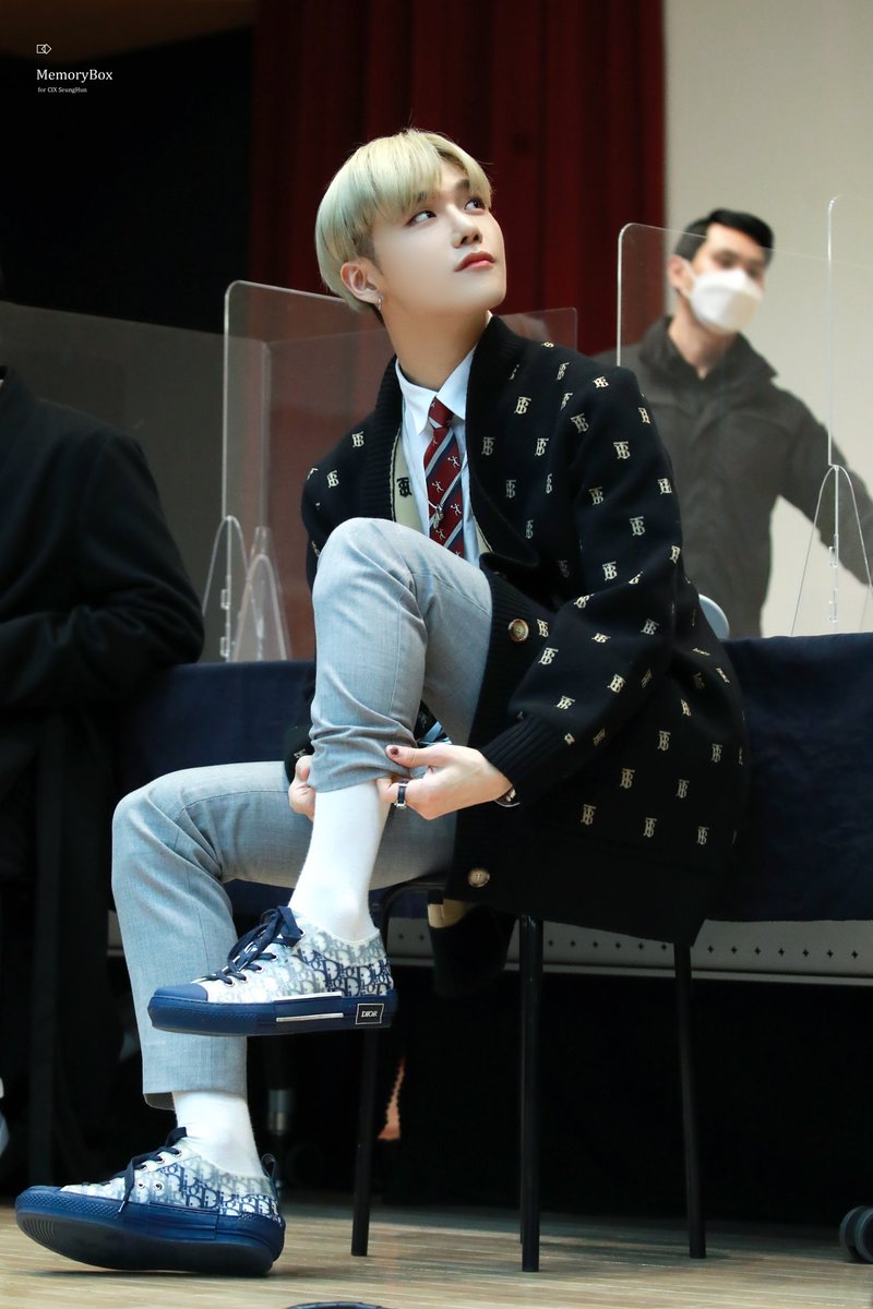 memorybox226's tweet photo. 210312
하나하나 전부 다💛

#CIX #씨아이엑스 #승훈 #Seunghun #memory_always_love https://t.co/DnbXgCwn2N