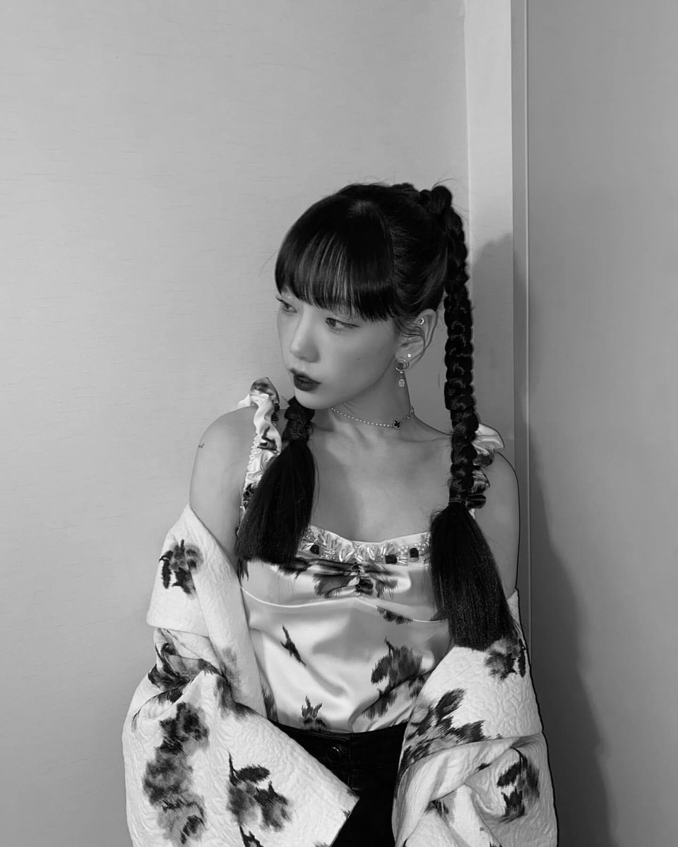 hottaeyeon's tweet photo. https://t.co/NTHFb3wH2d