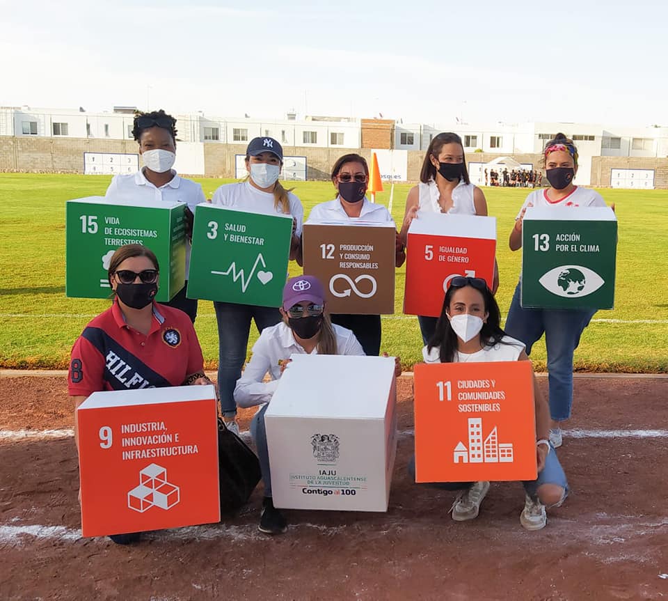VvsT4's tweet photo. ⚽⚽Los grandiosos partidos de 
Los Objetivos Globales han arrancado⚽⚽ @GirlupAgs @TheGlobalGoals @SDGaction @letsdoitmexico https://t.co/QiS1hgDulR