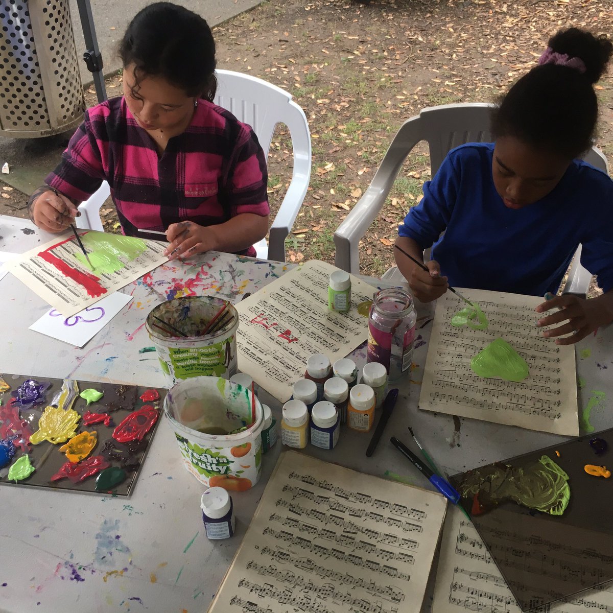 Just spent the day at the 25th #ArtBeat in Whangarei, New Zealand, arting it up with Quarry Arts Centre... we were transforming Violin Concertos into new art forms! 2 masterpieces in one.