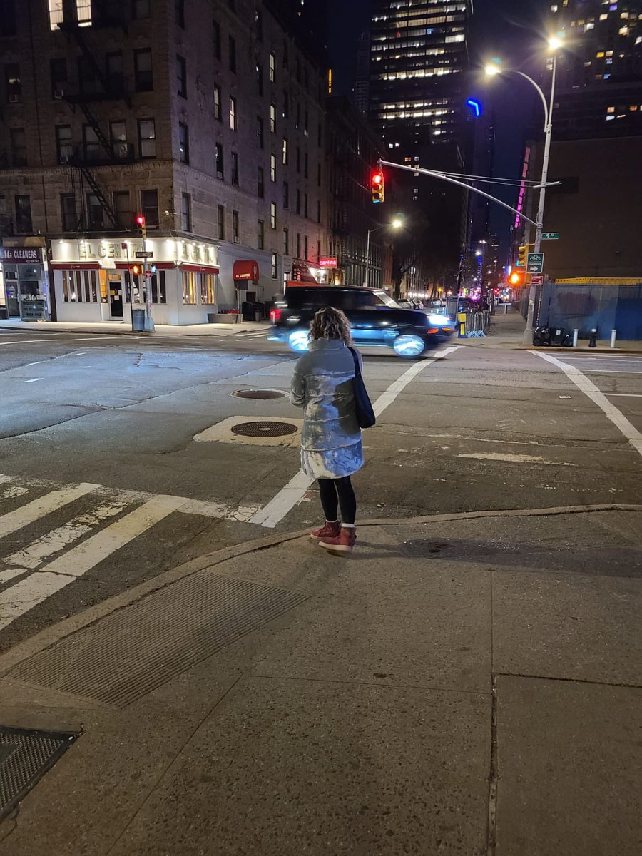 paulapcarneiro's tweet photo. Tonight I checked out my old street, visited the pulse of my life in Manhattan and was saddened by the donezo feeling here- let’s go NYC! This year we’ll revive this beautiful city as one💫 #NYC #COVID19 #NeverForget #cityslickers #9thave https://t.co/np2Cu3TgQ3