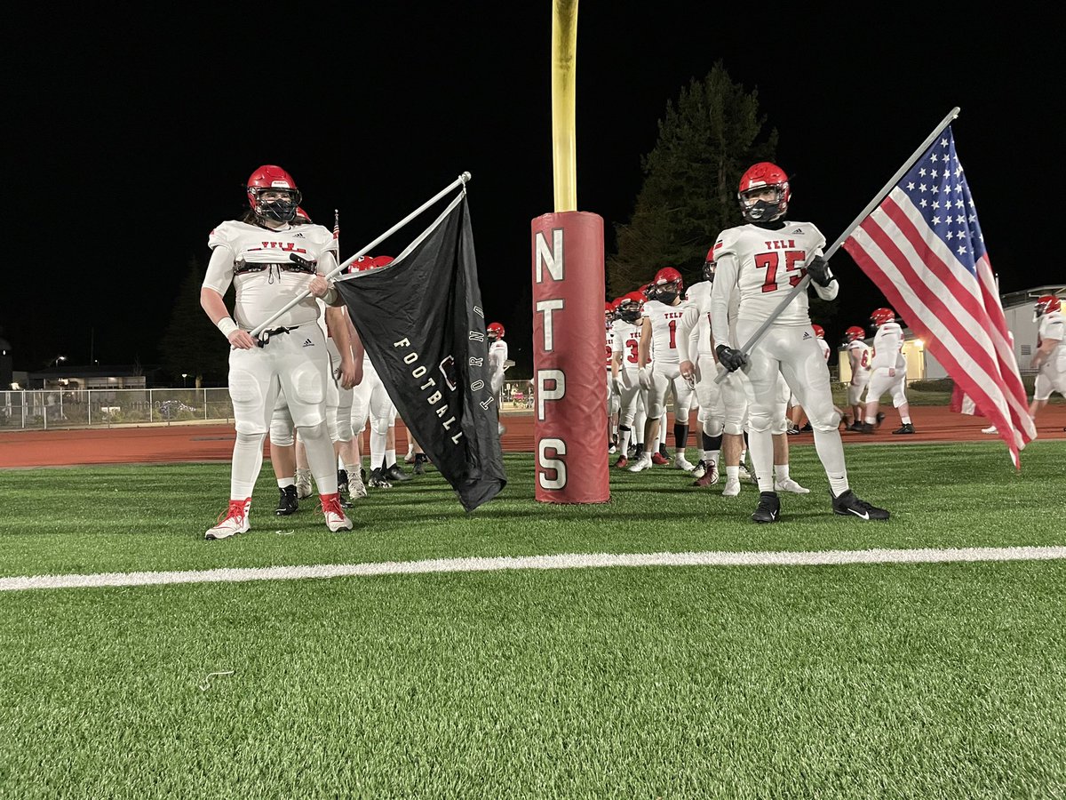 Thoghaug's tweet photo. Yelm is league champs! Great work tonight! @yelm_football @RohwedderSean @JoshuaPiland @barger_landen @KylerRonquillo @RayWright247 @edwards_slade @edwards_slade @Aidan828 @LoganPlatt_22 @MarkyLiburdi @GiffordKollin #ThisIsY https://t.co/ks5dlyKlrz