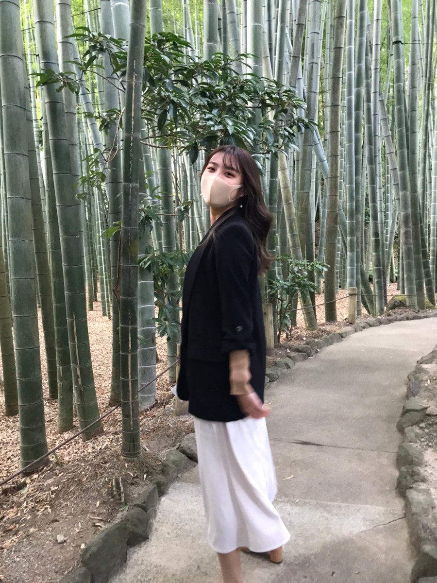 上智大学体育会競技ダンス部 新2年 えーぶろっく スタイルの良いおしゃれ番長えーぶろ たまに出る天然発言が新2パー皆のツボ 実はとんでもなく人見知りで初めての練習会では一人はぐれたとか 仲良くなると真面目でうっかりさんなえーぶろから