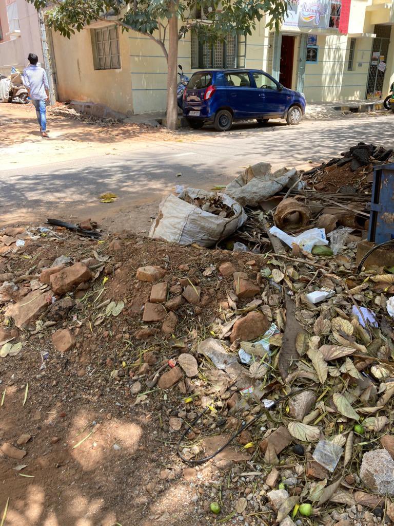 ManeeManjunath's tweet photo. 2months after the drains were repaired, @BBMPCOMM #BBMP has still not cleared the debris & the area is being used to dump garbage by the pourakarmika. This is the case across #Ward65 Kadumalleswara. Is this how #Bengaluru will be a #SmartCity & #India #SwachhBharat ? @drashwathcn https://t.co/P6uyK3gTzR