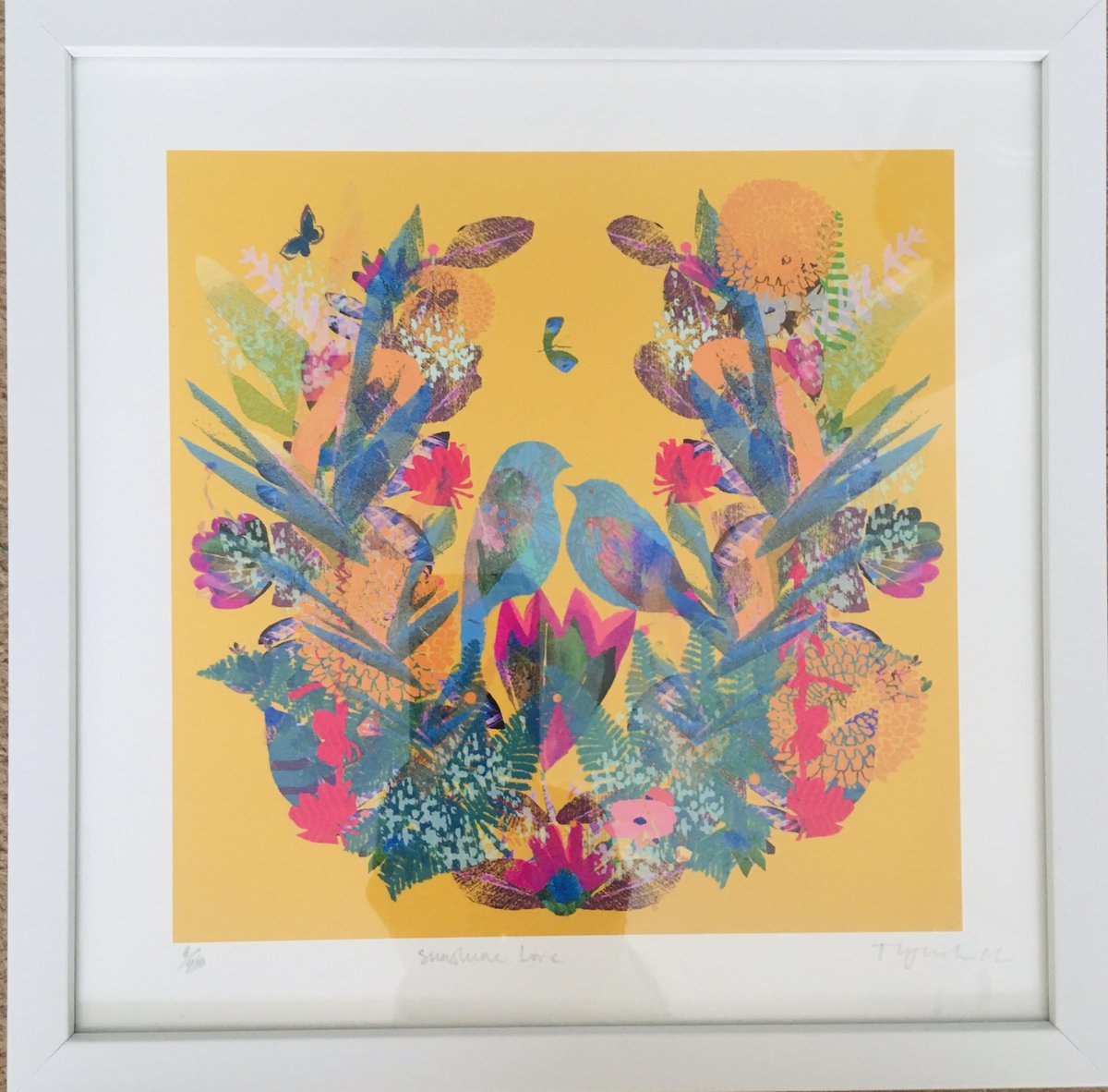 artatfive's tweet photo. Brighten up your space with one of Tiffany's little framed prints...perfect for Spring! Shop online at https://t.co/0Yxjsv8vZg https://t.co/Vt6nVUXw4Y