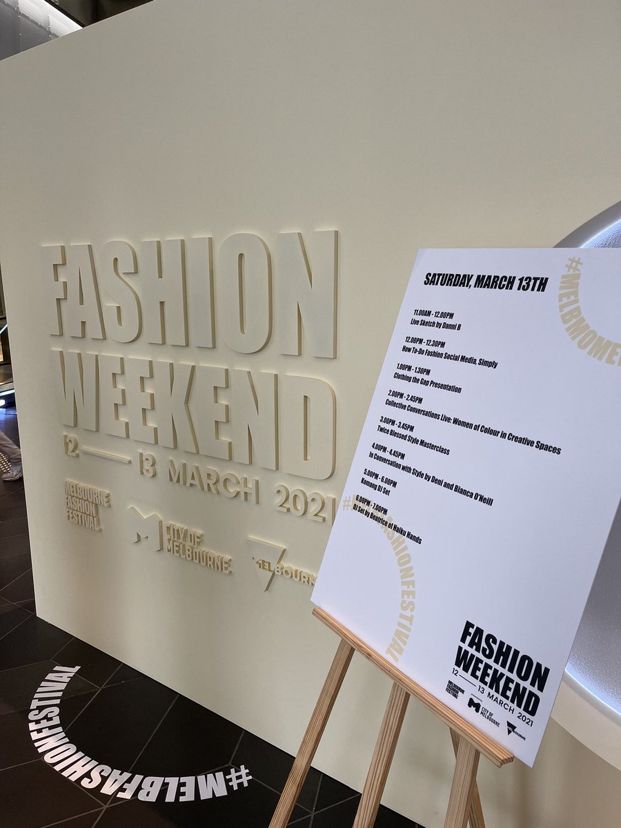 indi_roehrich's tweet photo. No better way to kick off the weekend than with a @SimplySocialMGT ‘Social Media for Fashion’ session at @melbfashionfest for Fashion Weekend. Thank you to everyone who attended!

#MelbFashionFestival #MelbMoment #SimplySocialApp #AppStore #GooglePlay #FashionSocialMedia https://t.co/HB2uqwCKyU