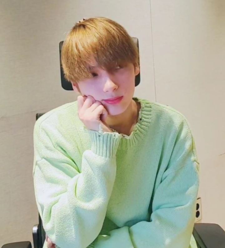 kotatsu0531's tweet photo. 【TXTヒュニンカイ】着用UNION ARCHIVEのDESTROYED KNIT SWEATER^^
https://t.co/QsBMtnQLsH
https://t.co/EHjc63hg9U
カラー:ミント
サイズはS、M、L
#TXT #ヒュニンカイ #UNIONARCHIVE https://t.co/VOAIMd7Iep