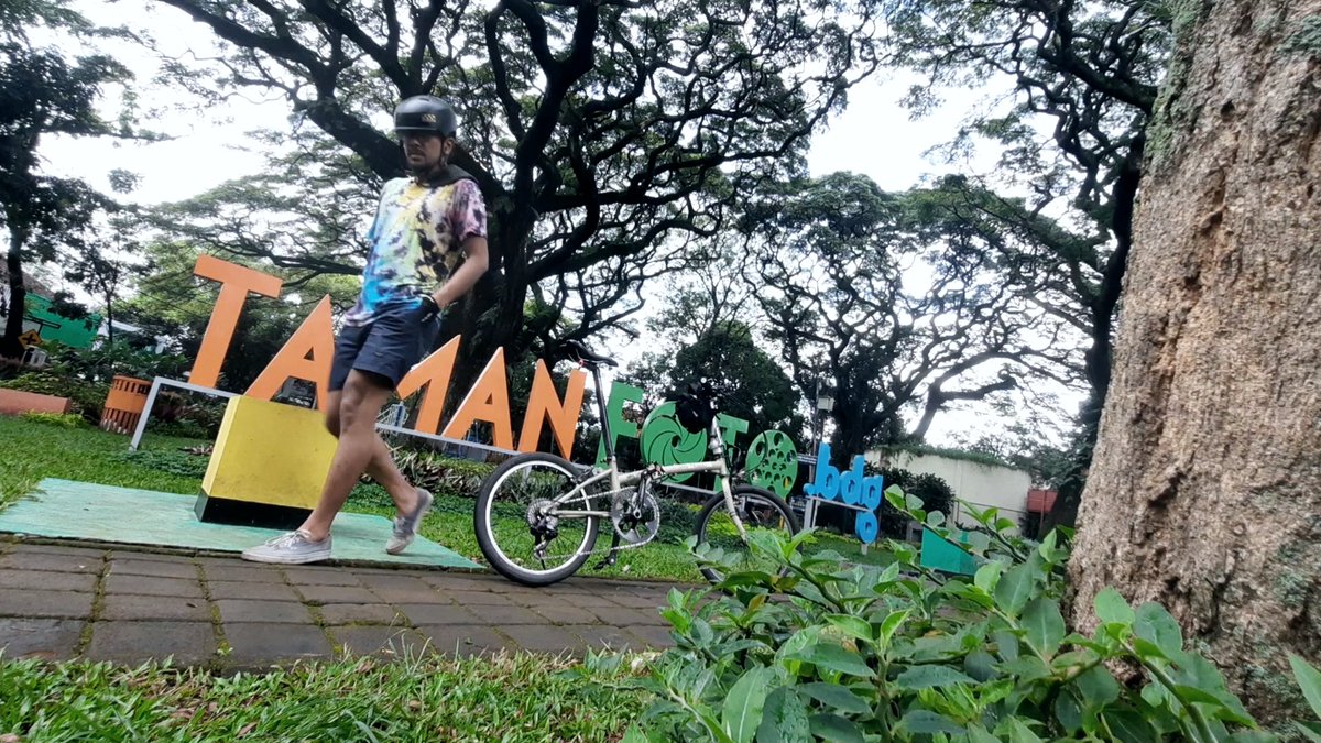 mimi36b's tweet photo. ..something more than biking
BDG - 13.03.2021 https://t.co/uBnY9af1ZM